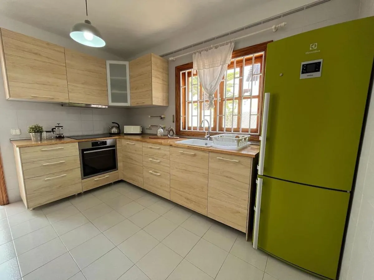 Villa Anna With Heated Pool Puerto del Carmen  Hiszpania
